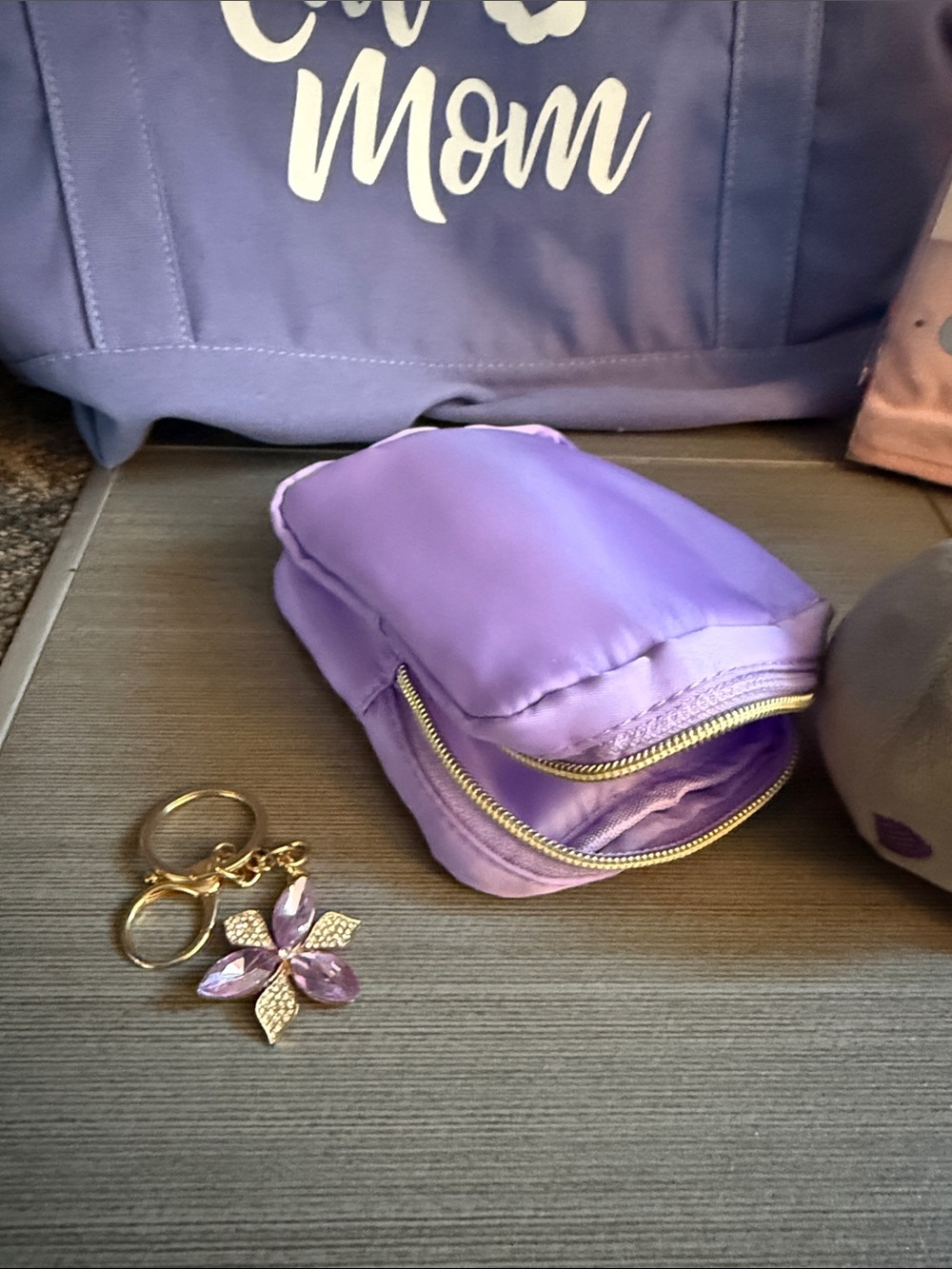 Bundle Cat Mom Tote Bag and Accessories Set - Lavender - Picture 4 of 5